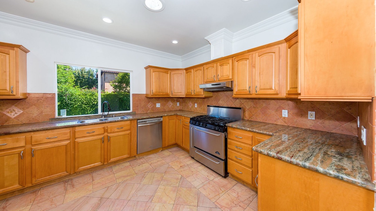 Photo of Kitchen in Carthay Circle