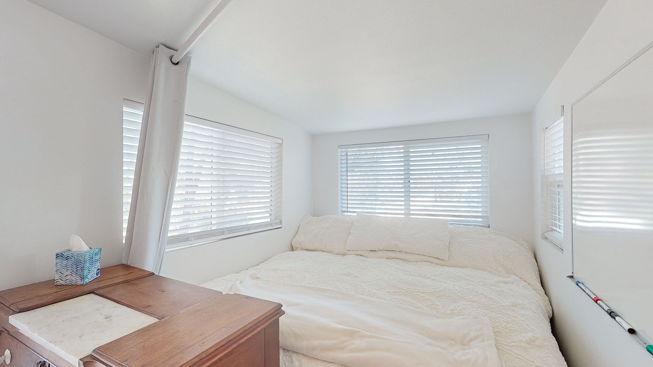 Photo of Bedroom in Frazier Park
