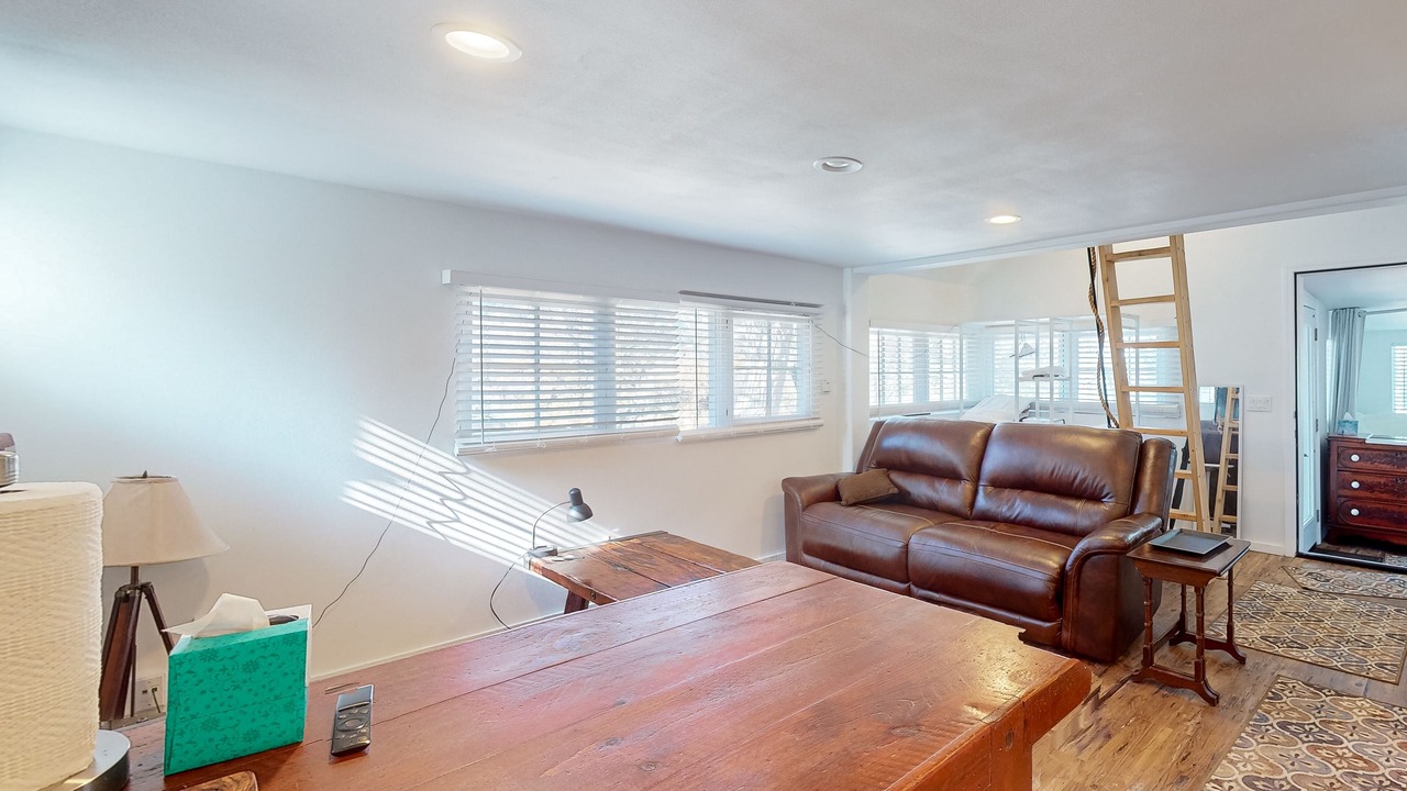 Photo of Livingroom in Frazier Park