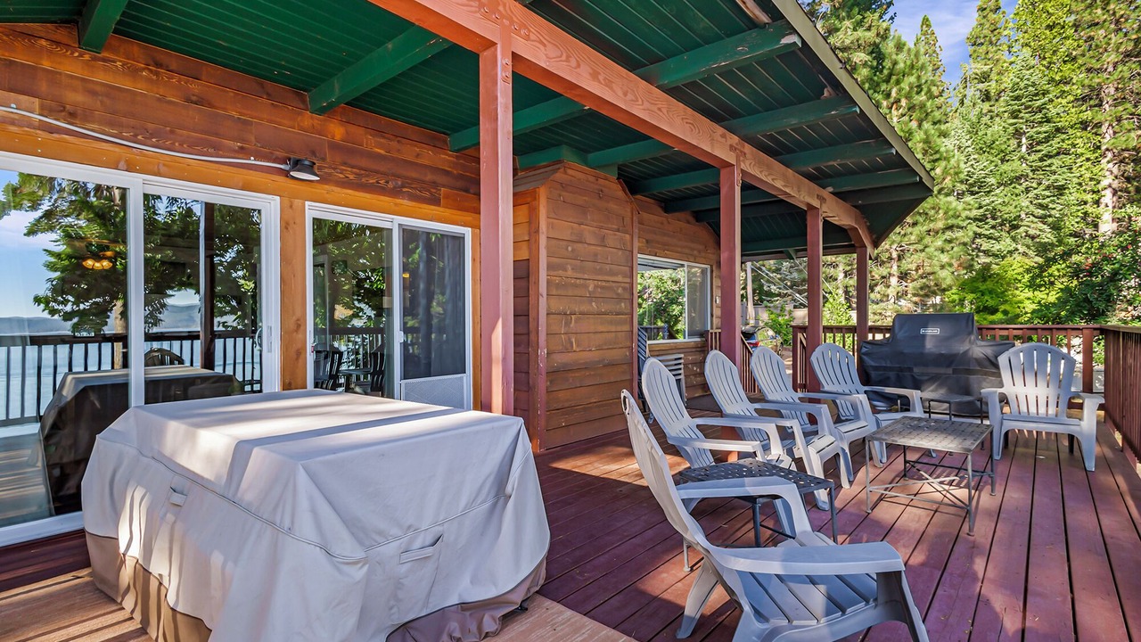 Photo of Patio Balcony in Peninsula Village