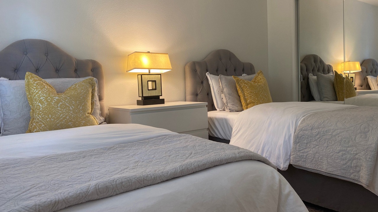 Photo of Bedroom in Woodland Hills