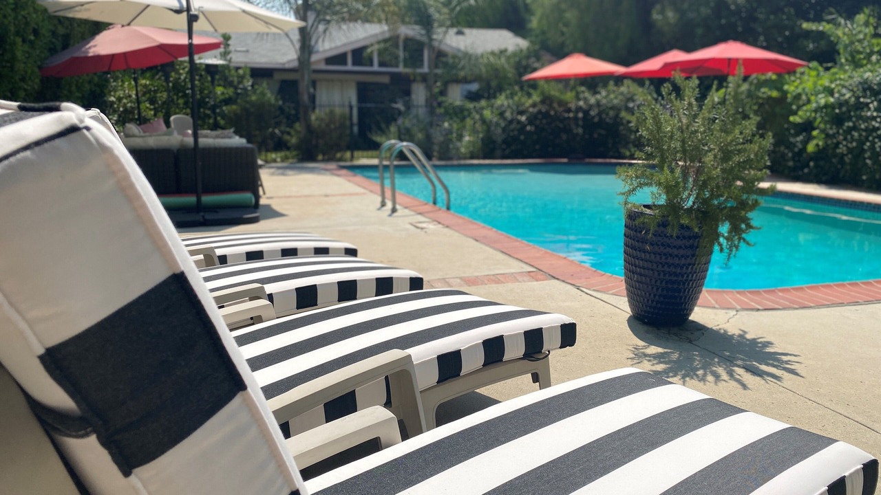 Photo of Outdoor in Woodland Hills