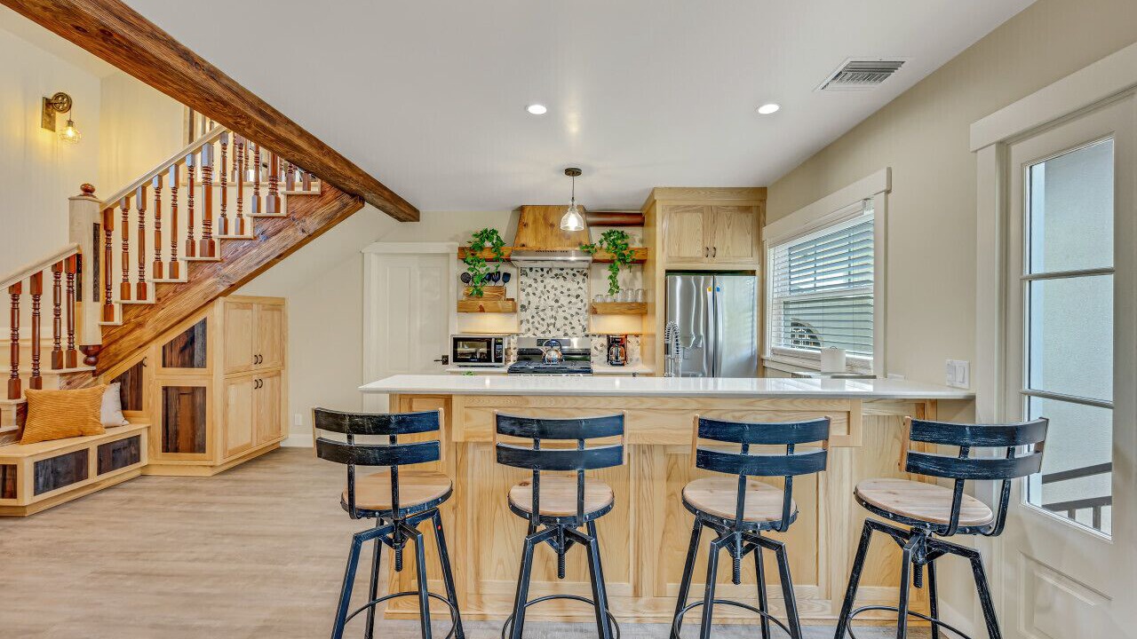 Photo of Kitchen in Altadena