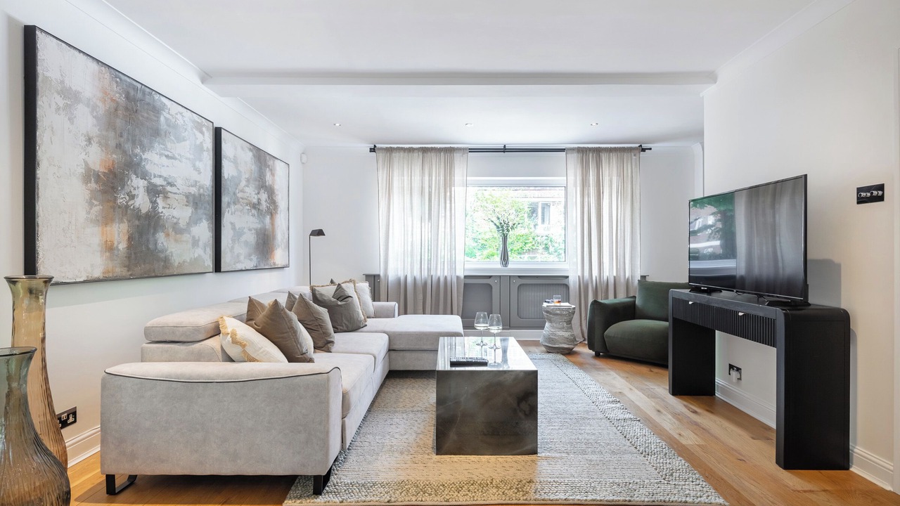 Photo of Livingroom in Kensington