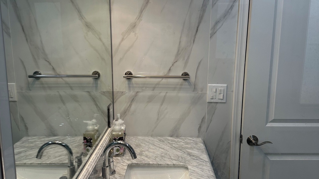 Photo of Bathroom in Pacific Palisades