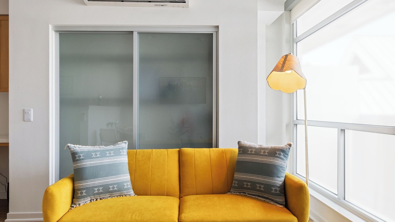 Photo of Livingroom in Downtown