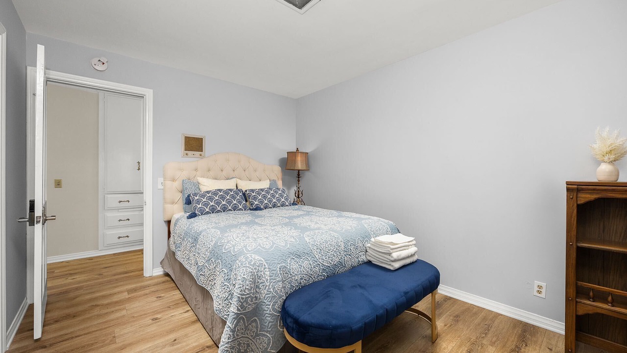 Photo of Bedroom in East Pasadena