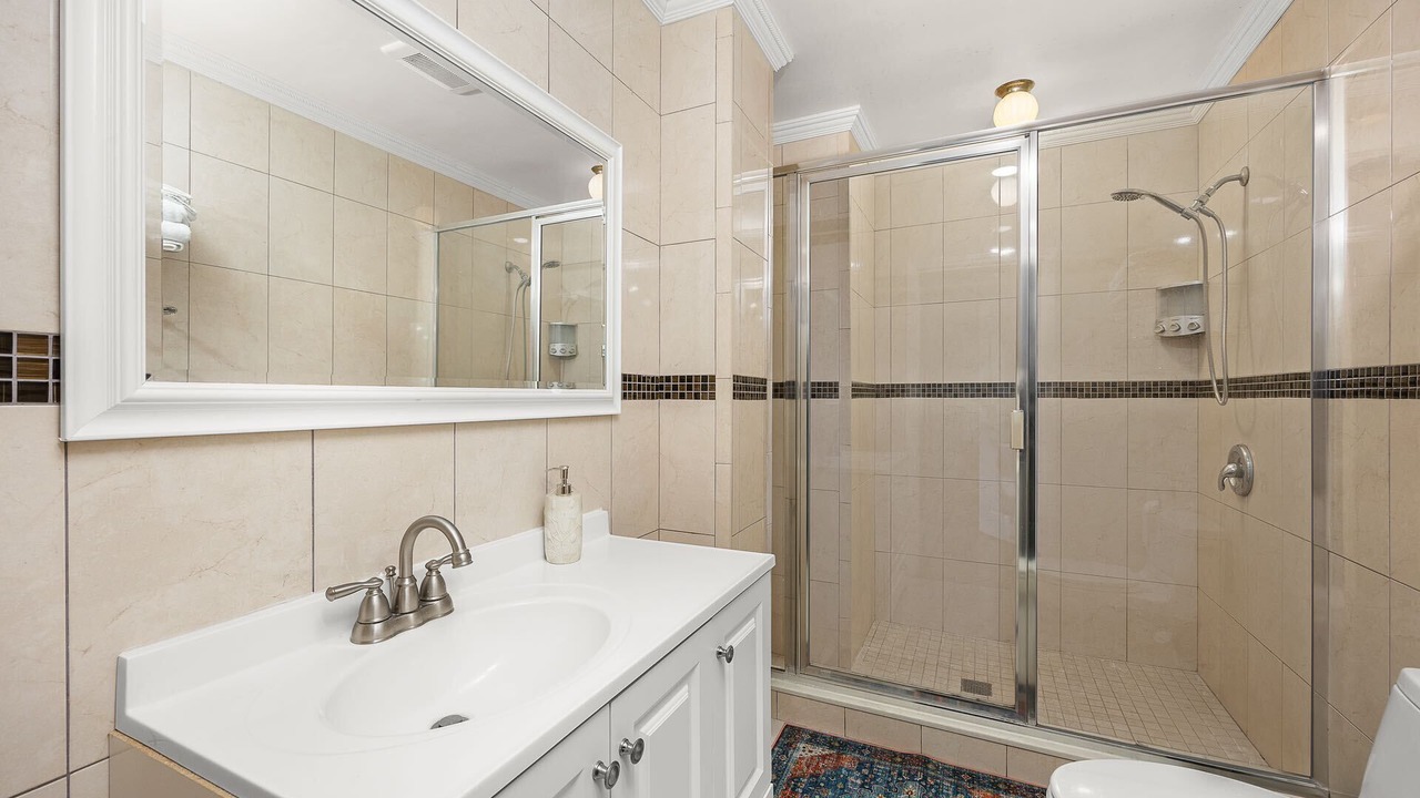 Photo of Bathroom in East Pasadena