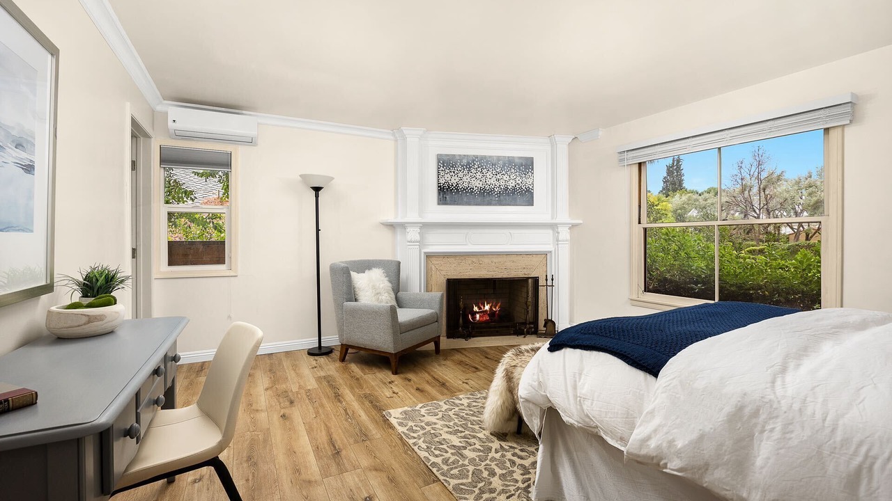 Photo of Bedroom in East Pasadena