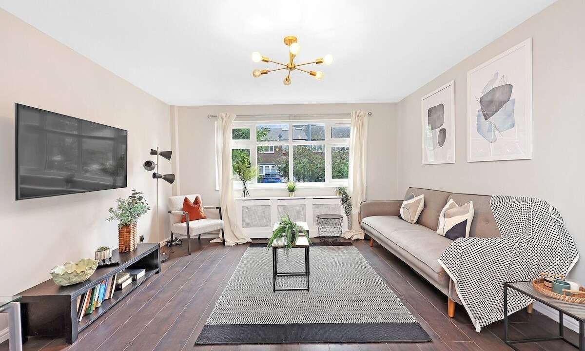 Photo of Livingroom in Peninsula