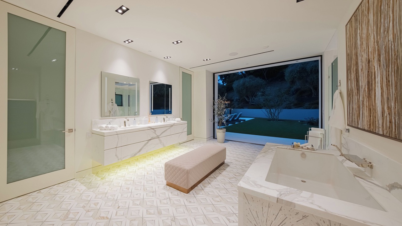 Photo of Others in Trousdale Estates