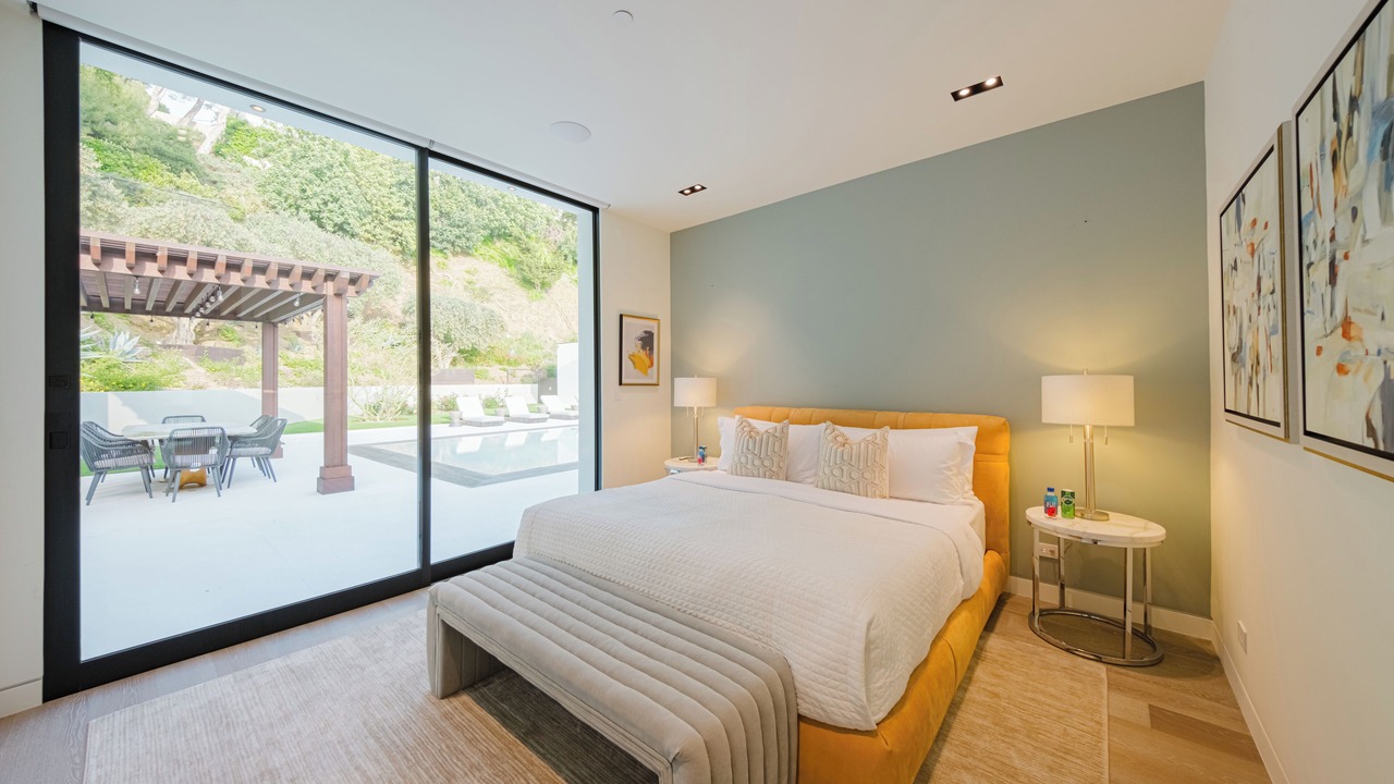 Photo of Bedroom in Trousdale Estates