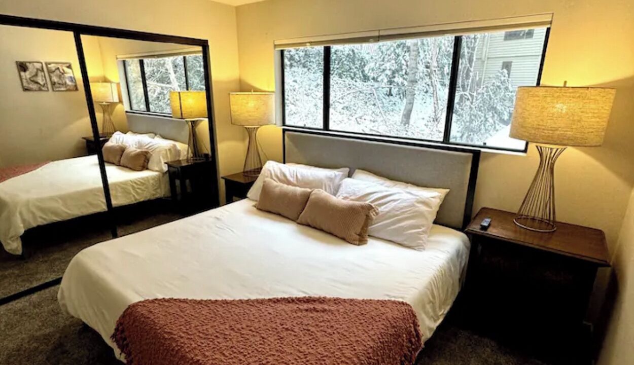 Photo of Bedroom in Arrowhead Villas