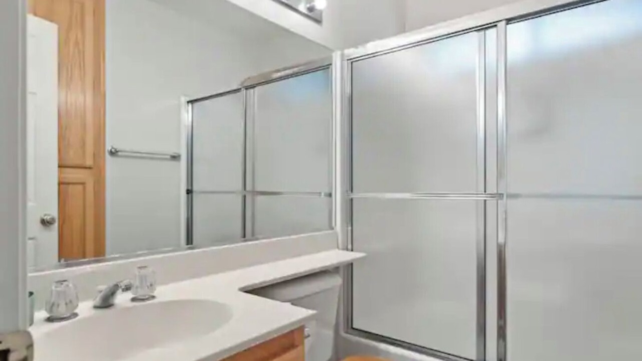 Photo of Bathroom in Arrowhead Villas