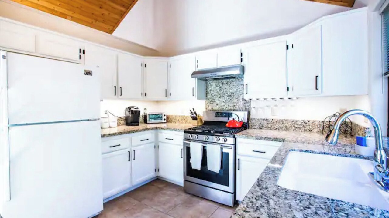 Photo of Kitchen in Arrowhead Villas