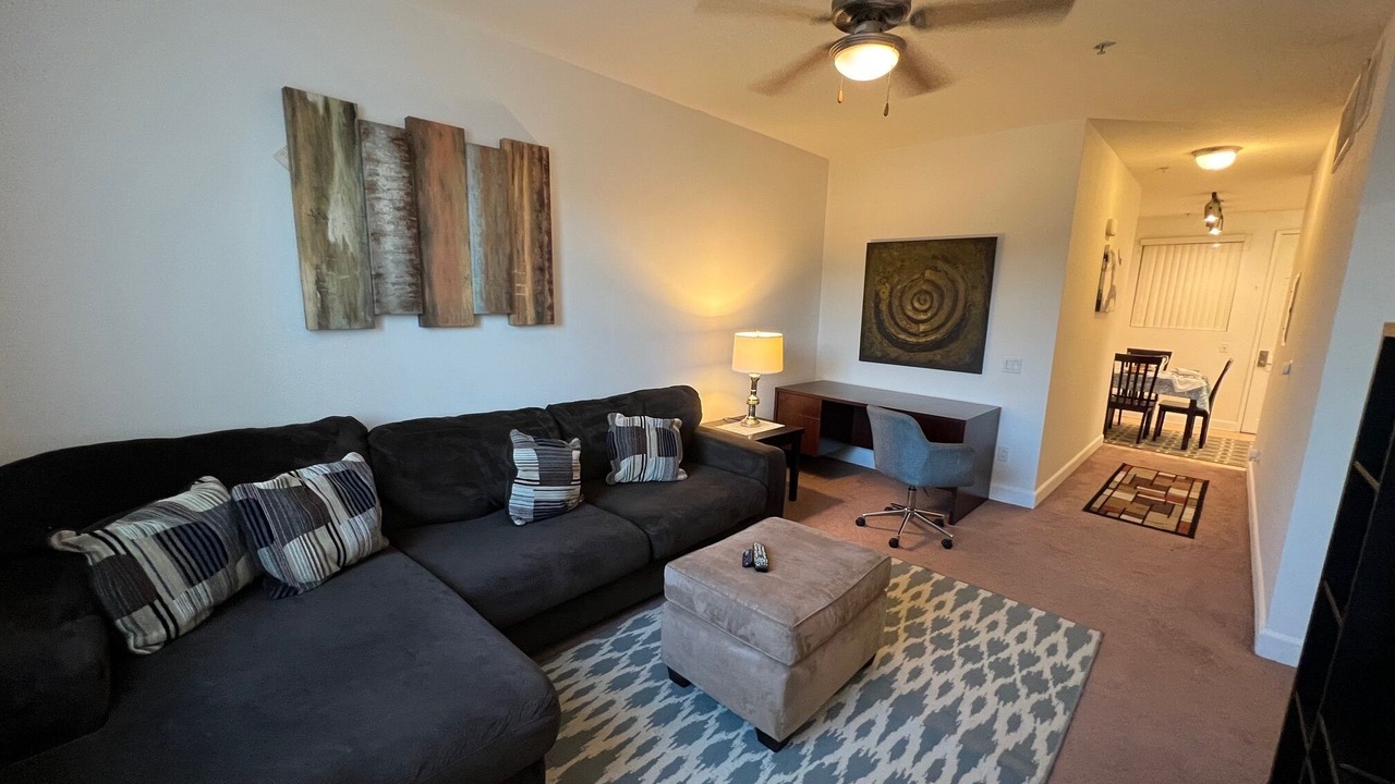Photo of Livingroom in Panorama City