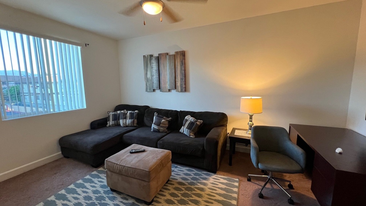 Photo of Livingroom in Panorama City