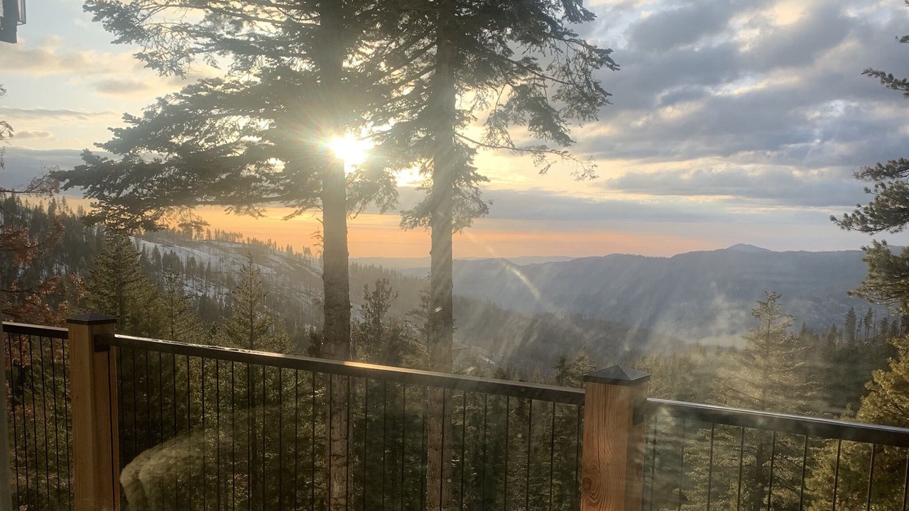 Photo of Outdoor in Yosemite West