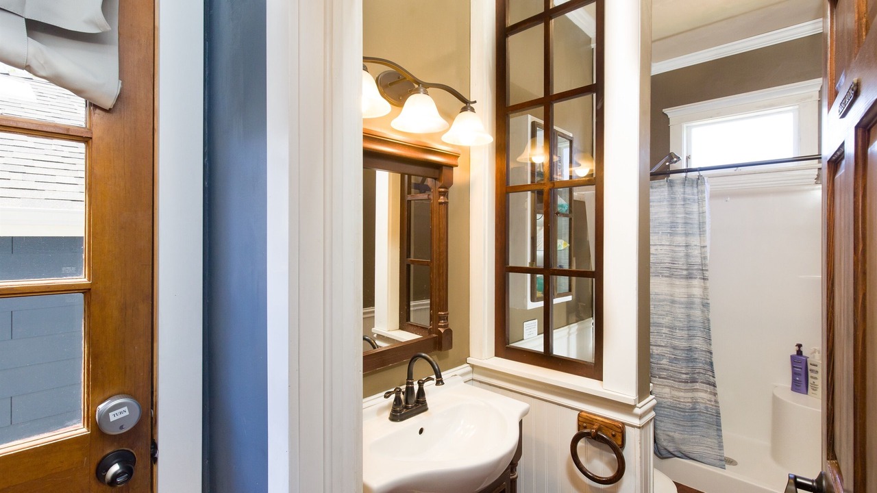 Photo of Bathroom in Eureka