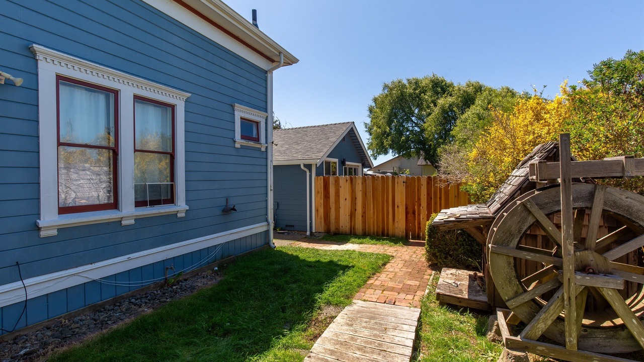 Photo of Outdoor in Eureka