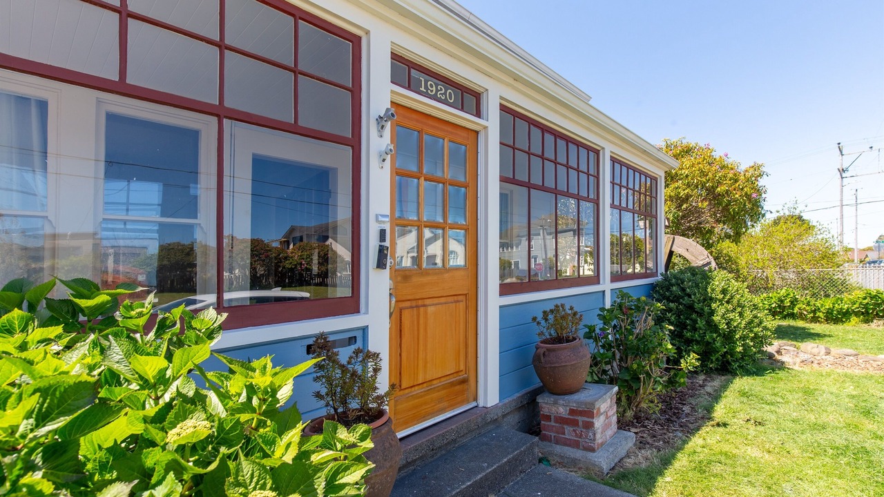 Photo of Outdoor in Eureka