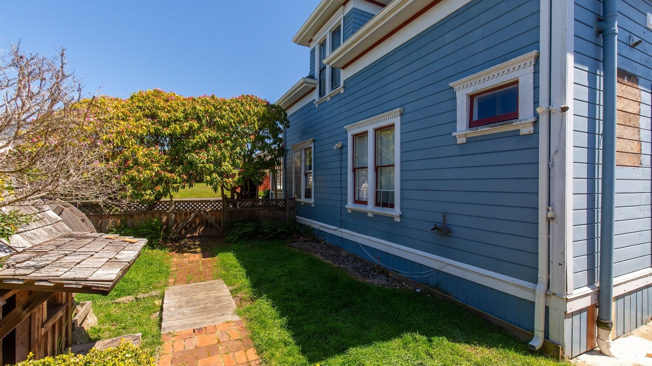 Photo of Patio Balcony in Eureka
