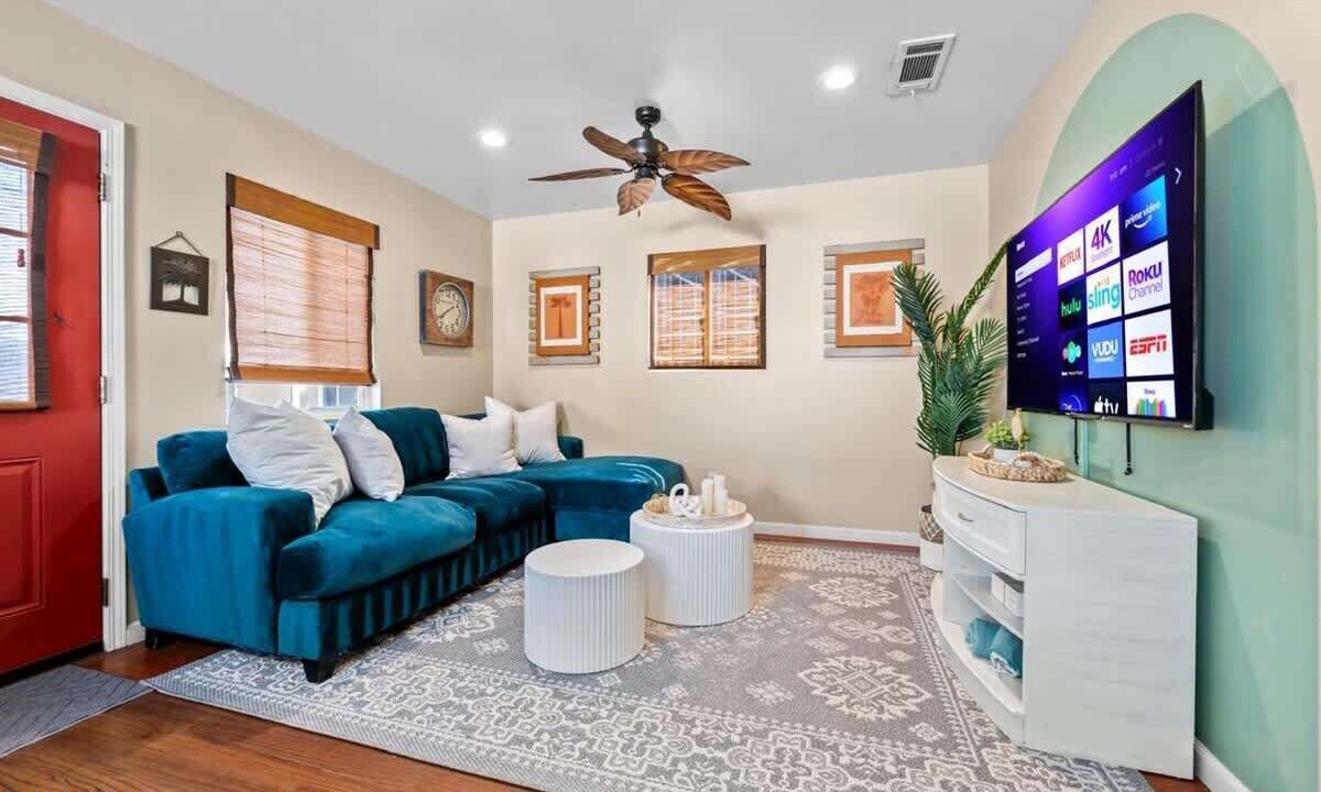 Photo of Livingroom in Mission Beach