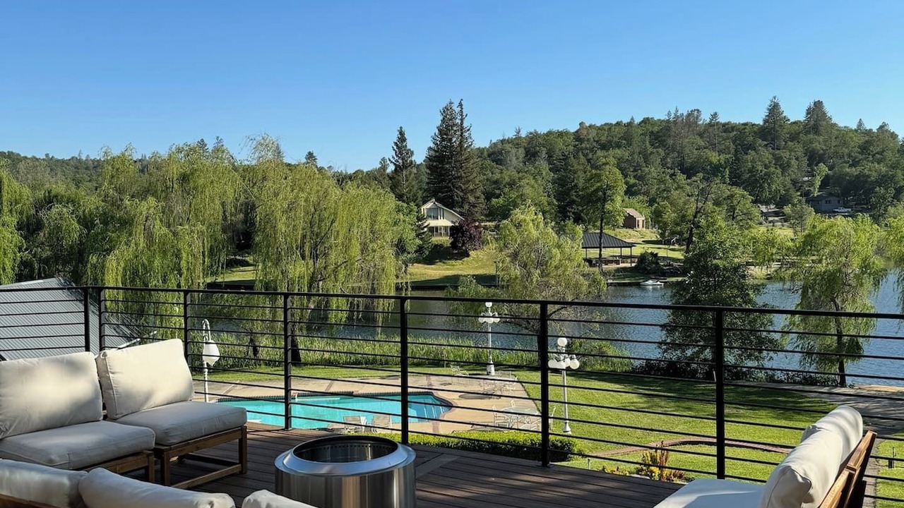 Photo of Outdoor in Auburn