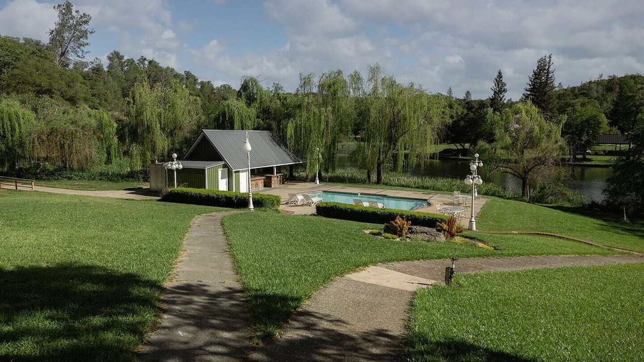 Photo of Outdoor in Auburn