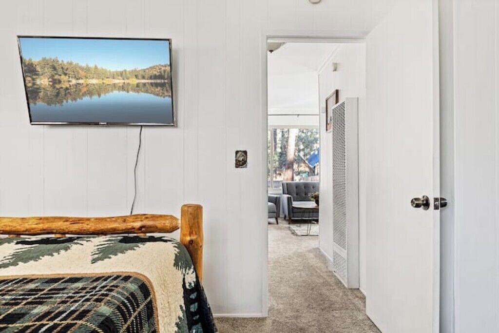 Photo of Bedroom in Big Bear City