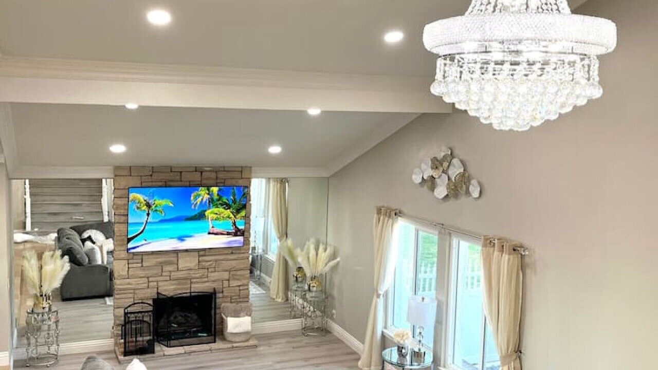 Photo of Livingroom in Anaheim Hills