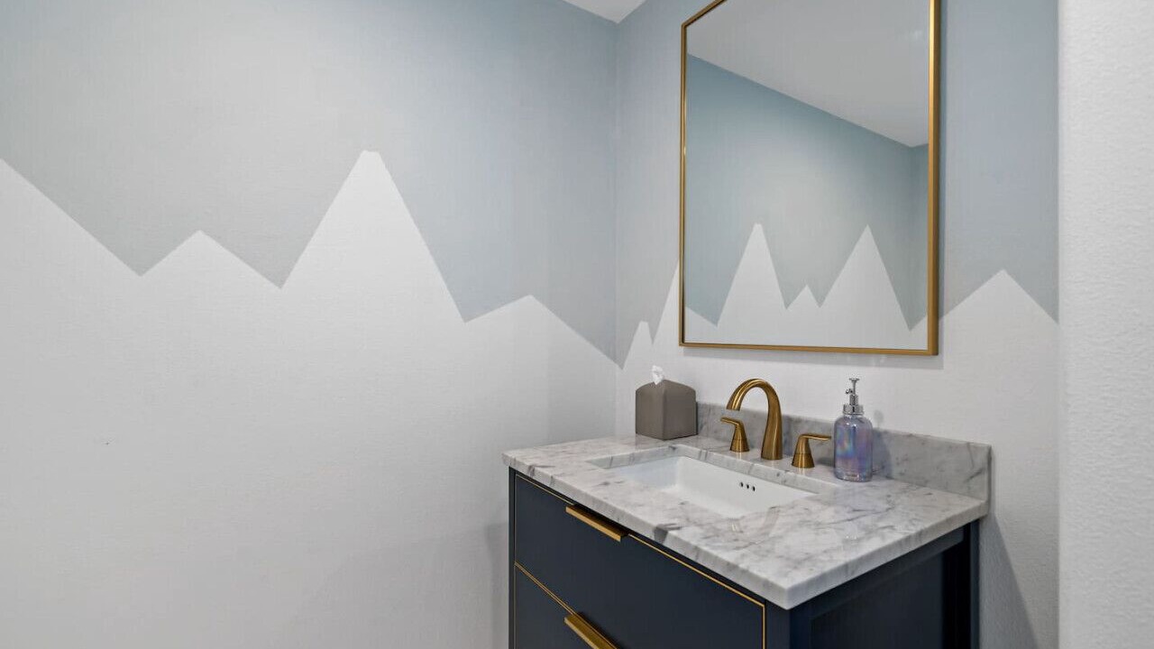 Photo of Bathroom in Huntington Harbour