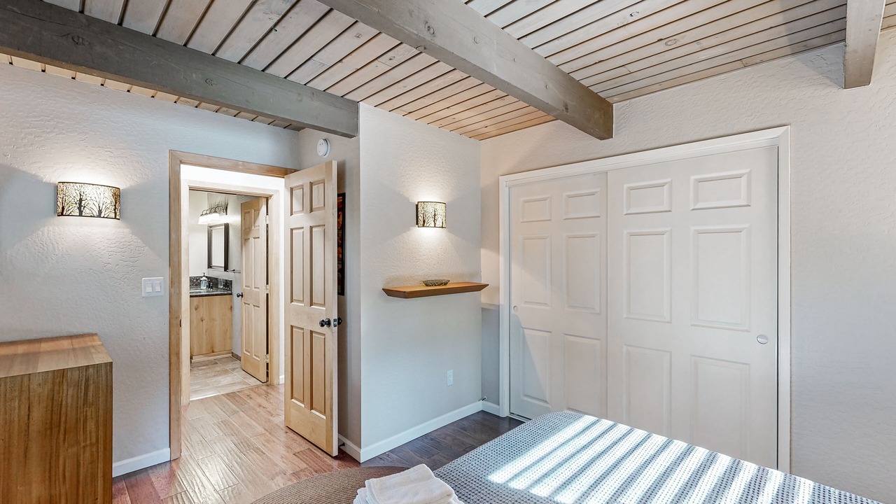 Photo of Bedroom in Twain Harte