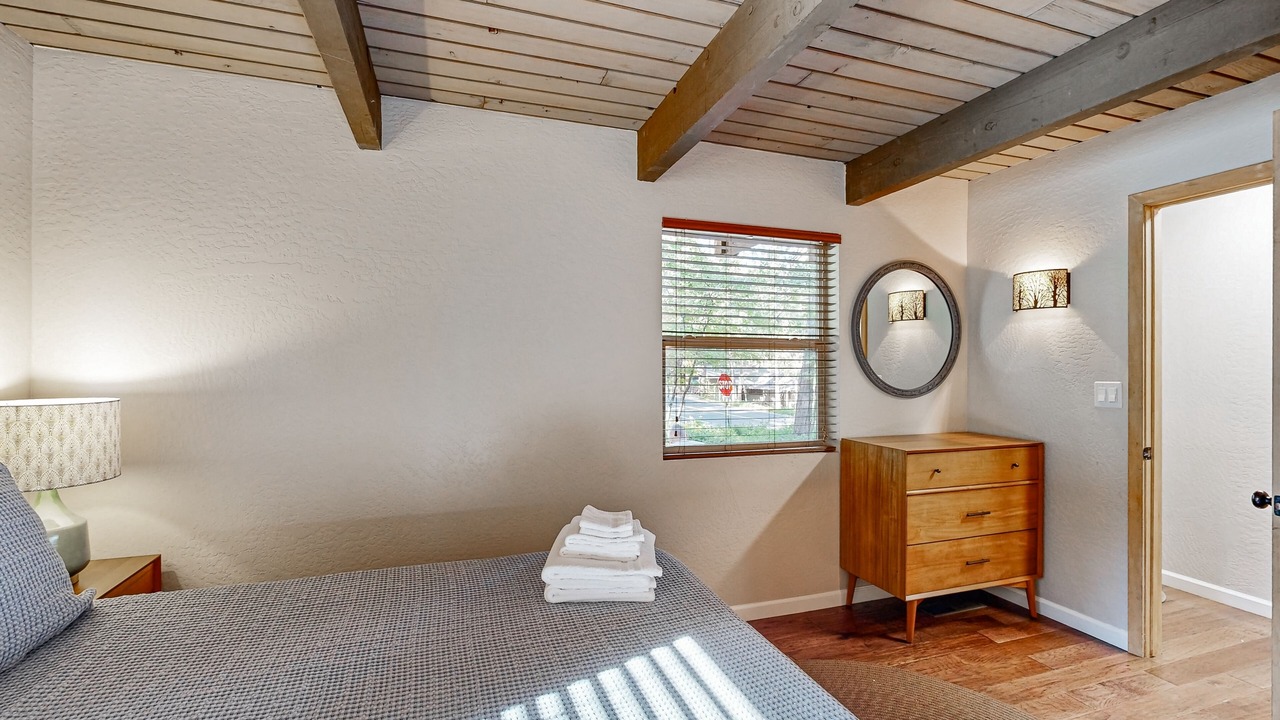 Photo of Bedroom in Twain Harte