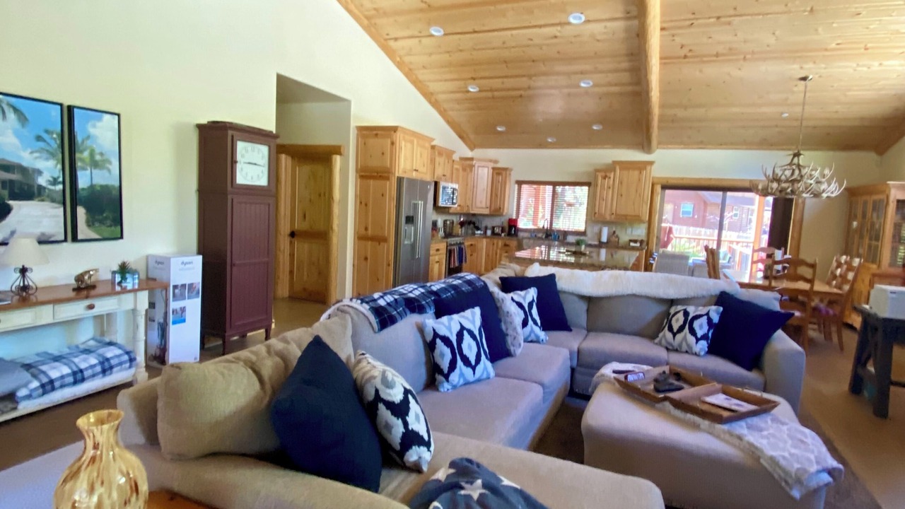 Photo of Bedroom in Eagle Mountain Estates