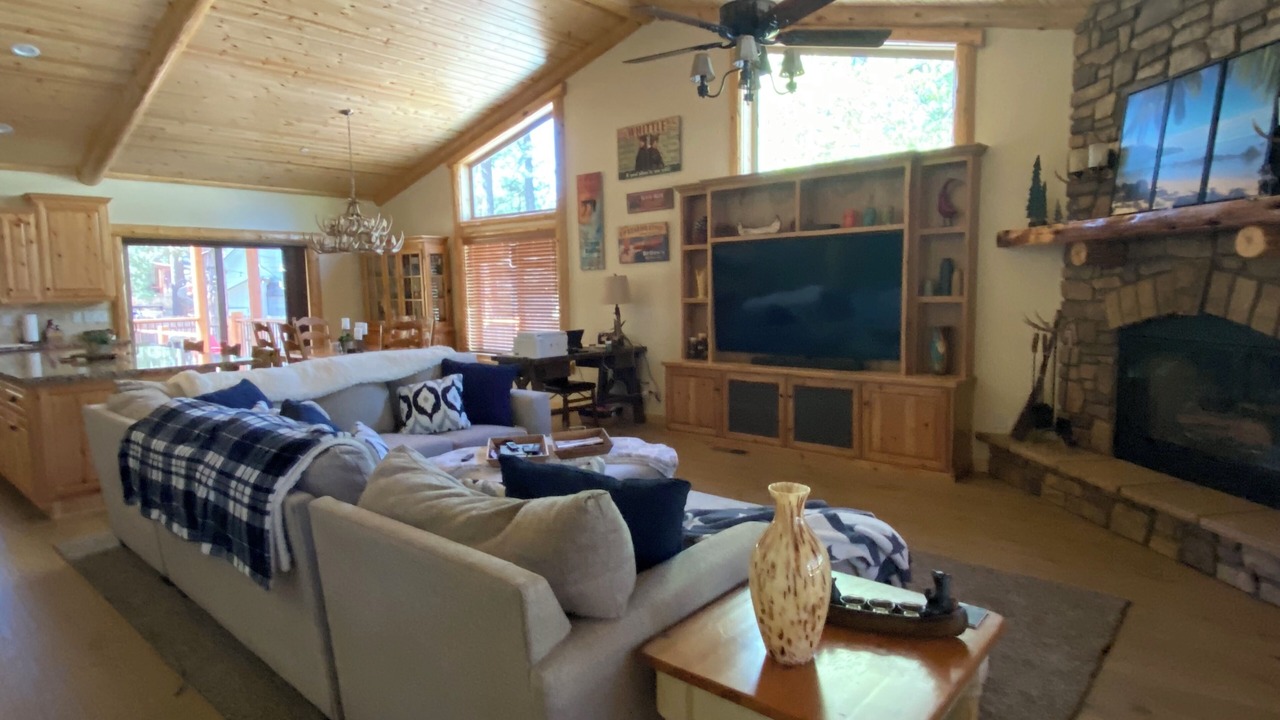 Photo of Bedroom in Eagle Mountain Estates