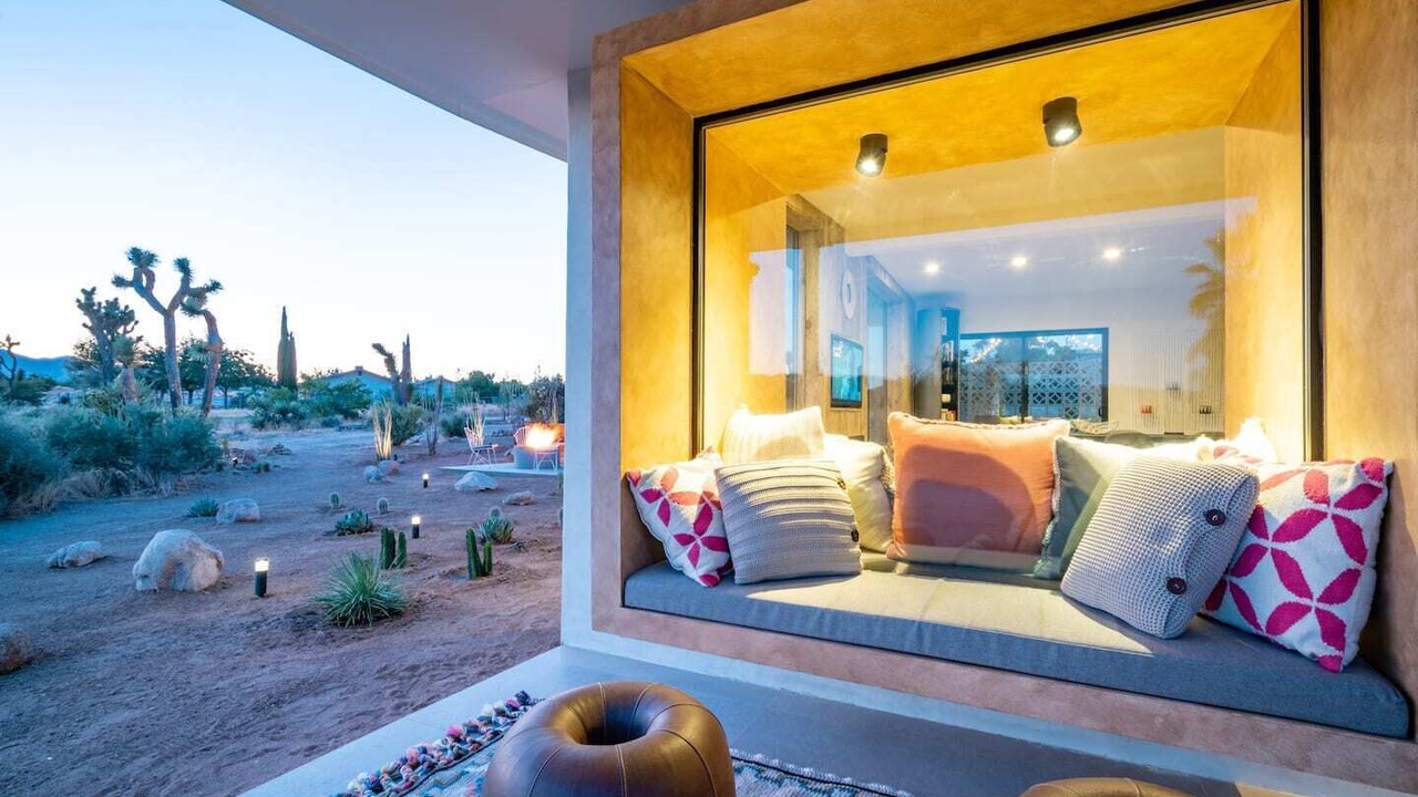 Photo of Patio Balcony in Pioneertown