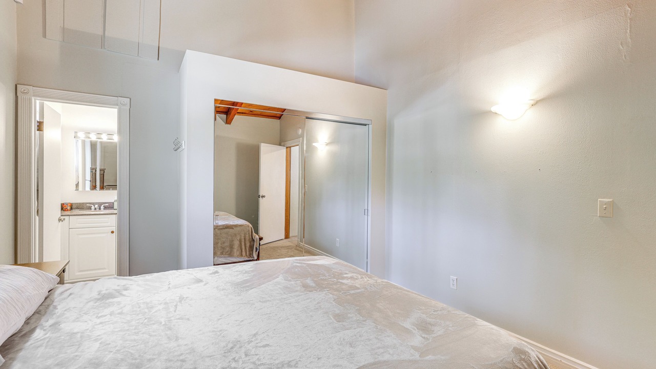 Photo of Bedroom in Arrowbear Lake