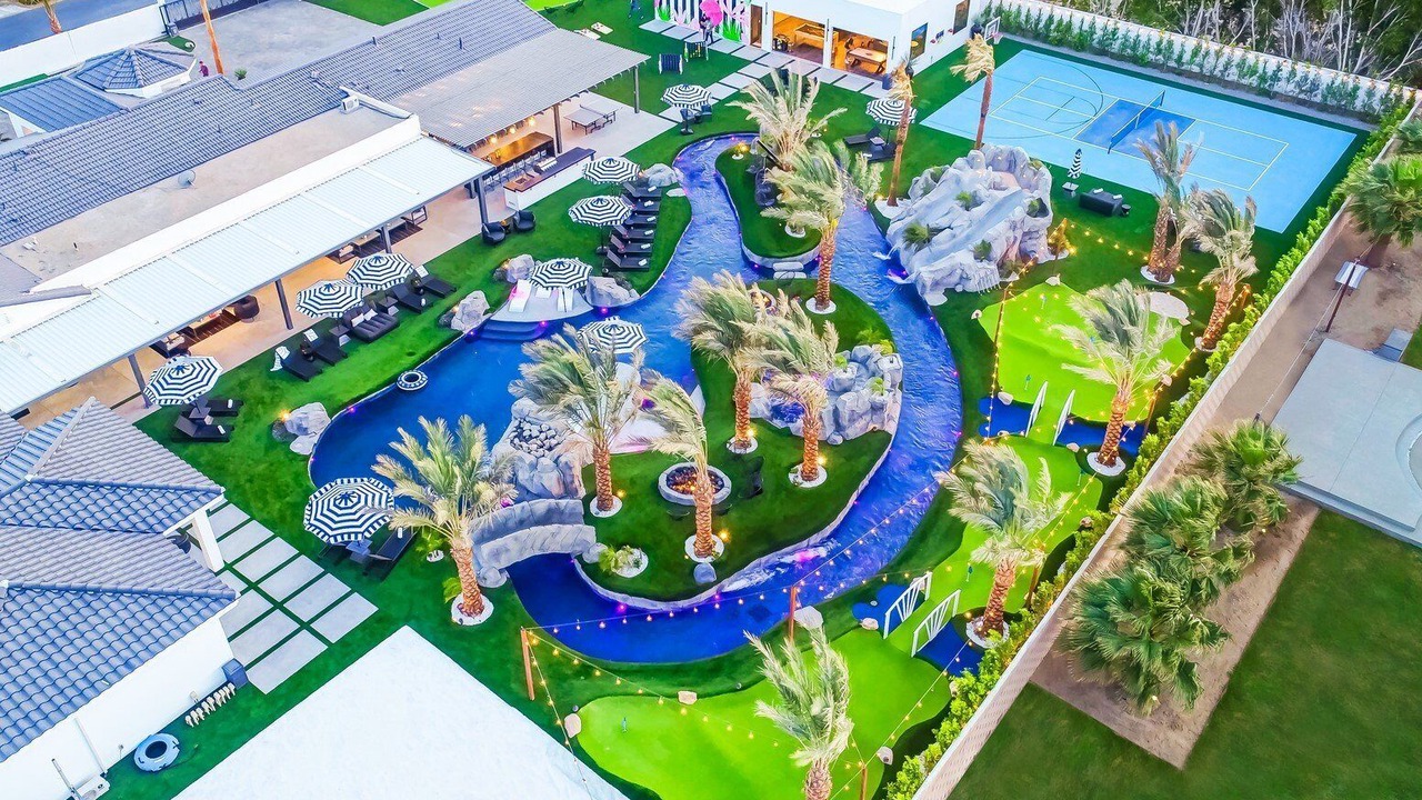 Photo of Outdoor in Anastacia