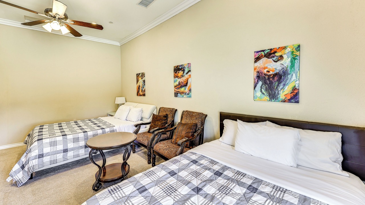 Photo of Bedroom in Alessandro Heights