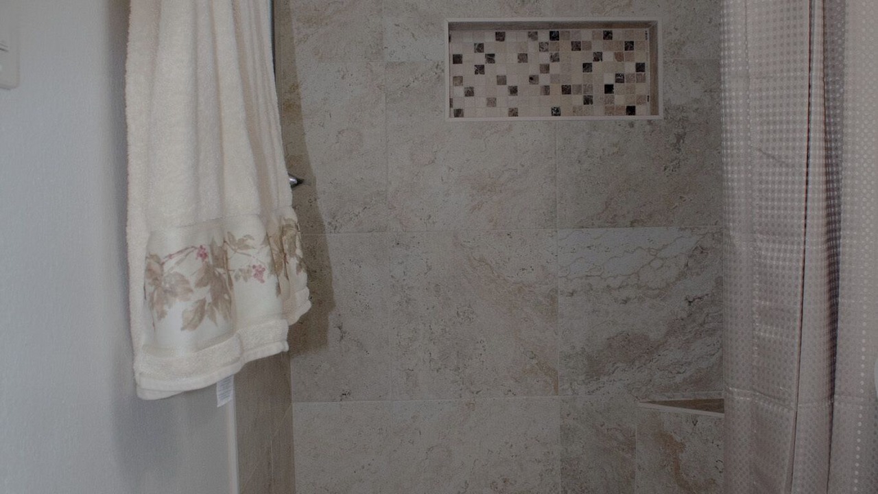 Photo of Bathroom in Northwest Anaheim