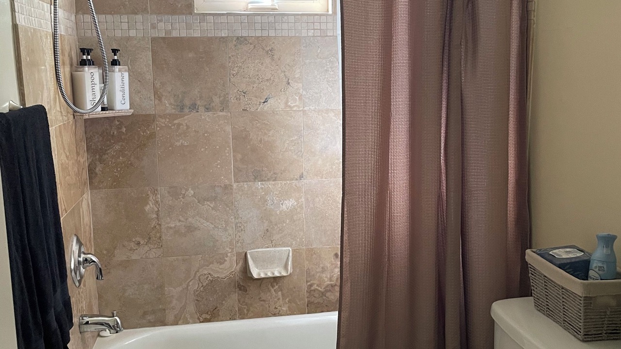 Photo of Bathroom in Encanto