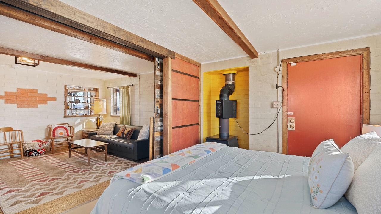 Photo of Bedroom in Wonder Valley