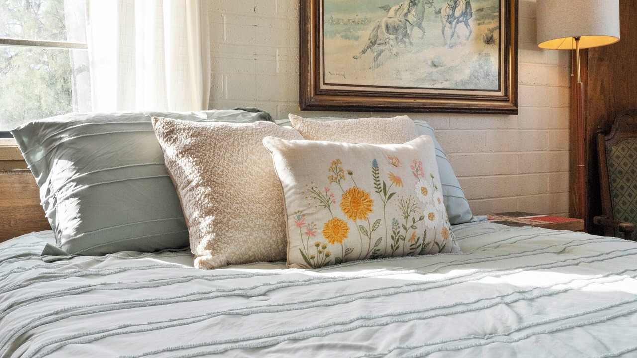 Photo of Bedroom in Wonder Valley
