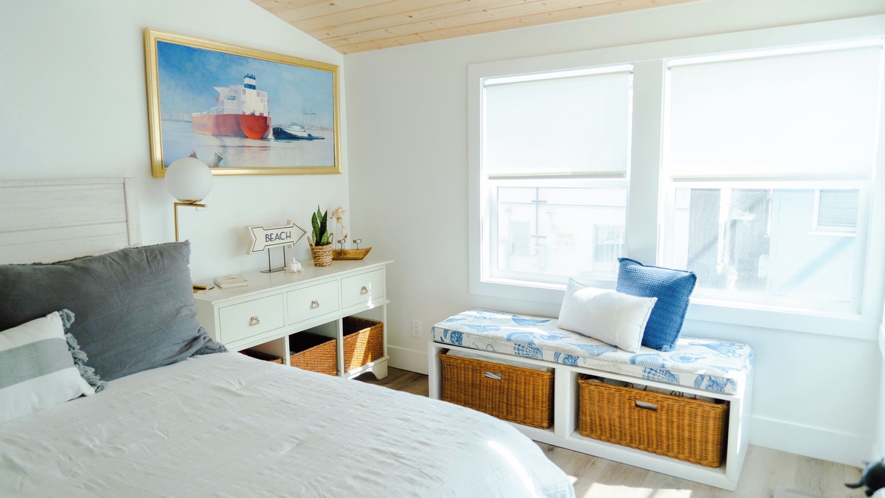 Photo of Bedroom in Belmont Shore