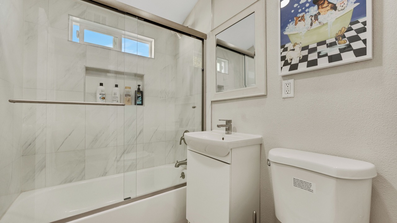 Photo of Bathroom in Southwest Anaheim
