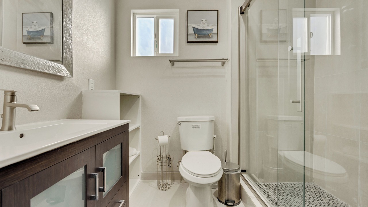 Photo of Bathroom in Southwest Anaheim