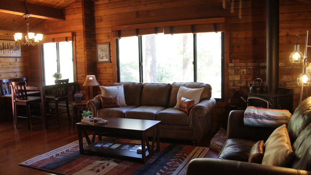 Photo of Bedroom in Pine Mountain Club