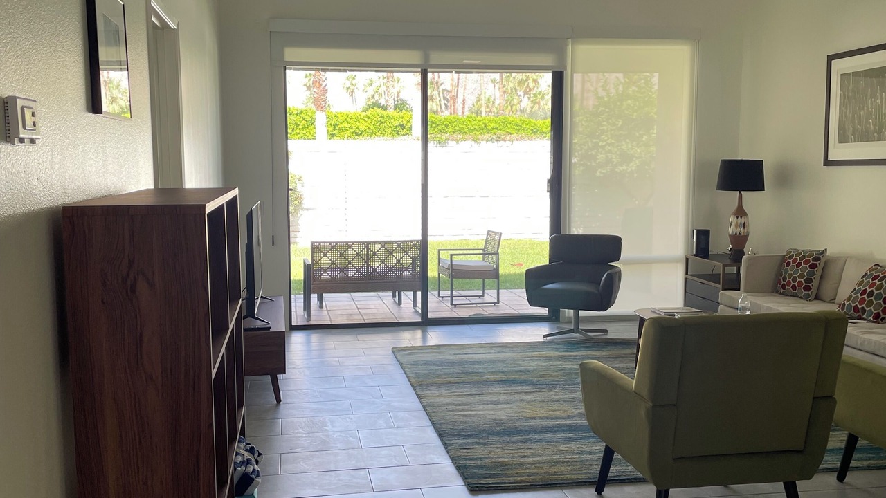 Photo of Livingroom in Sunrise Villas