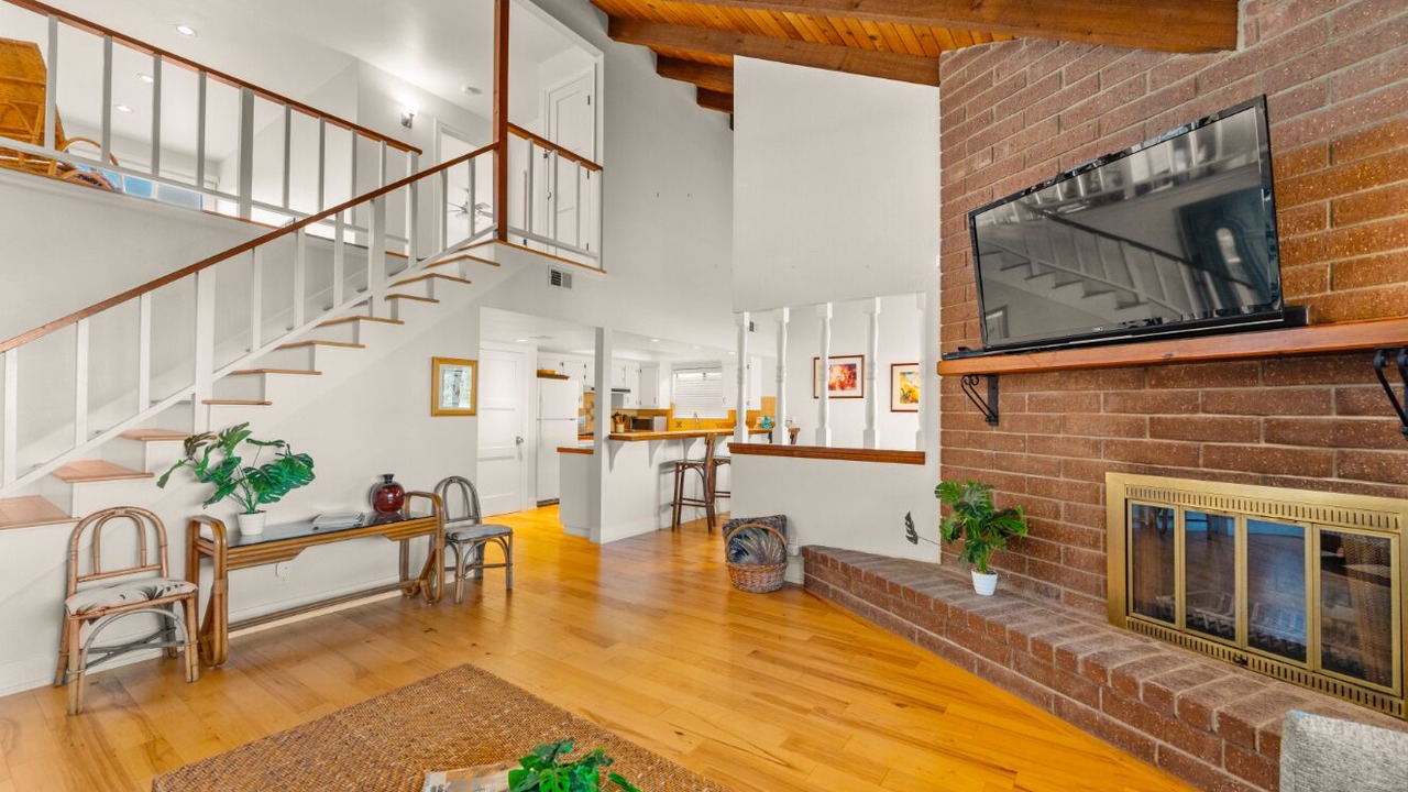 Photo of Livingroom in Oxnard Shores